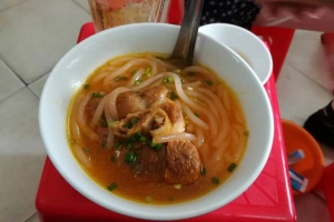 Quán Ăn Bánh Canh 60' - Nguyễn Phi Khanh