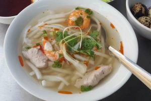 Quán Ăn Bánh Canh Bà Đợi - Ngô Gia Tự