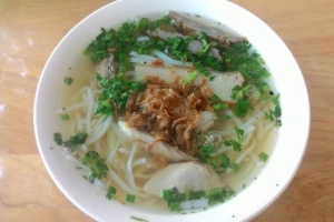 Quán Ăn Bánh Canh Bình Dân - Xóm Chiếu