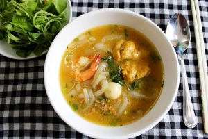Quán Ăn Bánh Canh Bột Xắt - Trần Nhật Duật