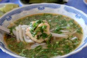 Quán Ăn Lan - Bánh Canh Cá Lóc, Cá Rô