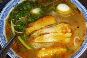 Quán Ăn Bánh Canh Cá Lóc Dì Hà