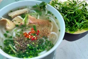 Bánh Canh Cá Lóc Huế