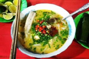 Quán Ăn Bánh Canh Cá Lóc Thảo - Nguyễn Tất Thành
