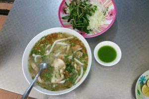 Quán Ăn Bánh Canh Cá Lóc - Trường Sa