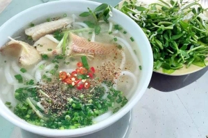 Quán Ăn Bánh Canh Cá Lóc Xứ Huế - Nguyễn Văn Công