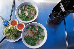 Quán Ăn Bánh Canh Chả Cá Nha Trang & Bún Đậu Mắm Tôm