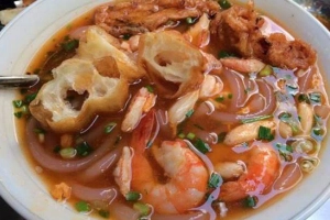 Quán Ăn Bánh Canh Cua & Bánh Canh Bột Gạo - Trần Bình Trọng