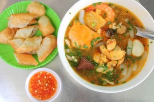 Quán Ăn Bánh Canh Cua Chị 13