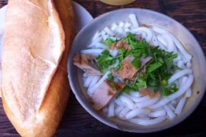 Quán Ăn Bánh Canh Cứu Đói