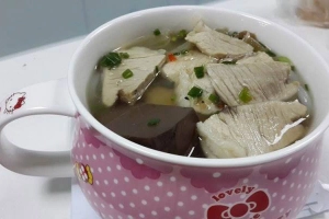 Quán Ăn Bánh Canh & Hoành Thánh Lá