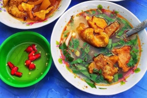 Quán Ăn Bánh Canh Mắt Nai - Hải Phòng