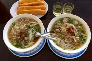 Bánh Canh Nấm Lạc Tâm