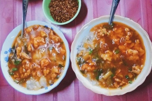 Quán Ăn Dì Tuyền - Bánh Canh Nam Phổ