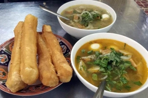 Quán Ăn Bánh Canh Vân - Huỳnh Thúc Kháng