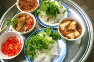 Quán Ăn Bánh Cuốn Bà Hoành - Tô Hiến Thành