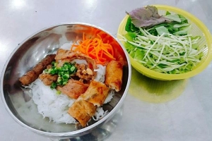 Quán Ăn Bánh Cuốn Nóng & Bún Thịt Nướng - Chợ Xóm Mới