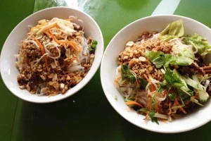 Bánh Cuốn Nóng & Bún Thịt Nướng