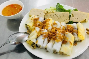 Quán Ăn Bánh Cuốn Nóng - Chợ Bình Khánh