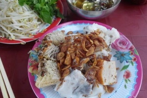 Quán Ăn Bánh Cuốn Nóng - Doãn Kế Thiện