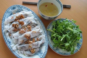 Quán Ăn Bánh Cuốn Nóng & Gà Tần - Quan Nhân