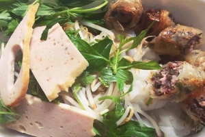 Quán Ăn Bánh Cuốn Nóng Thanh Trì Hà Nội