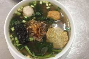 Quán Ăn Bánh Đa Cua Hải Phòng - Lương Định Của