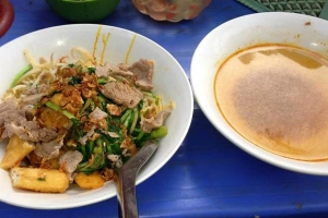 Quán Ăn Bánh Đa, Miến Trộn - Thái Thịnh