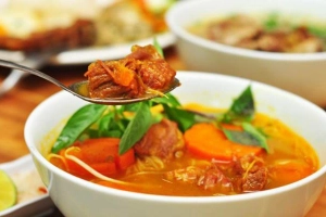 Quán Ăn Bánh Mì Bò Kho Số 1