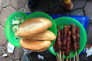 Bánh Mì & Đồ Ăn Vặt - Mai Anh Tuấn