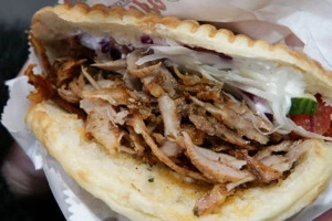 Quán Ăn Bánh Mì Doner Kebab - Trần Quốc Hoàn