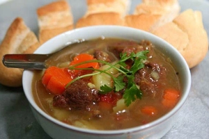 Quán Ăn Bánh Mì Ông Già - Ngõ Tự Do