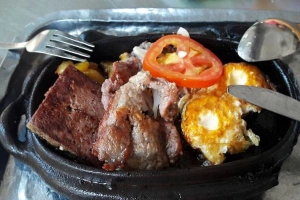 Quán Ăn Bánh Mì Phúc - Yết Kiêu