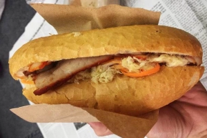 Quán Ăn Bánh Mì Sapo