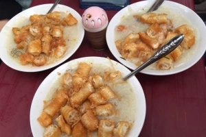 Quán Ăn Bánh Mì Trứng & Cháo Các Loại