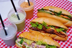 Quán Ăn Bánh Mì Yến Bee