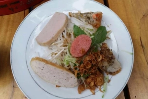 Quán Ăn Bánh Ướt - Bà Huyện Thanh Quan