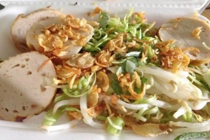 Quán Ăn Bánh Ướt Nóng - Trường Sa