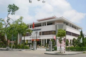 Bảo Tàng Hồ Chí Minh