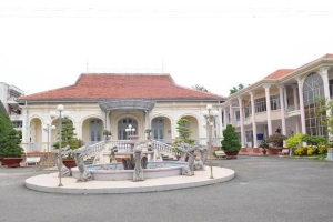 Bảo Tàng Tiền Giang
