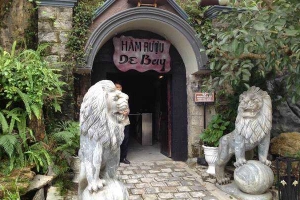 Bar Hầm Rượu Debay