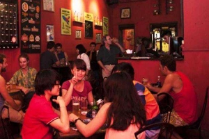 Bar Le Pub - Hàng Bè