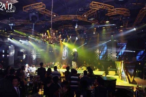 Bar Rain NightClub