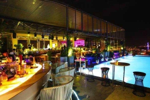 Bar Sevva Sky Lounge - New Orient Hotel