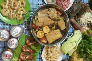 Bar Tửu Lầu Quán