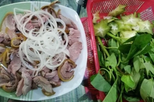 Quán Ăn Bê Thui Huynh Đệ