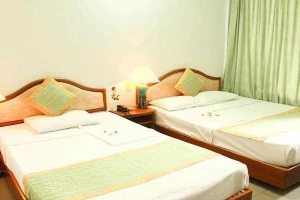 Bến Ngự Hotel