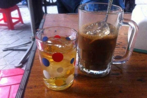 Bi's Cafe