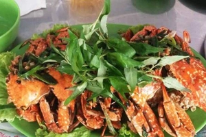 Quán Ăn Biển Mặn - Làng Chài Hải Sản