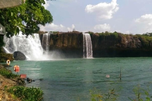 Biển Việt Tour